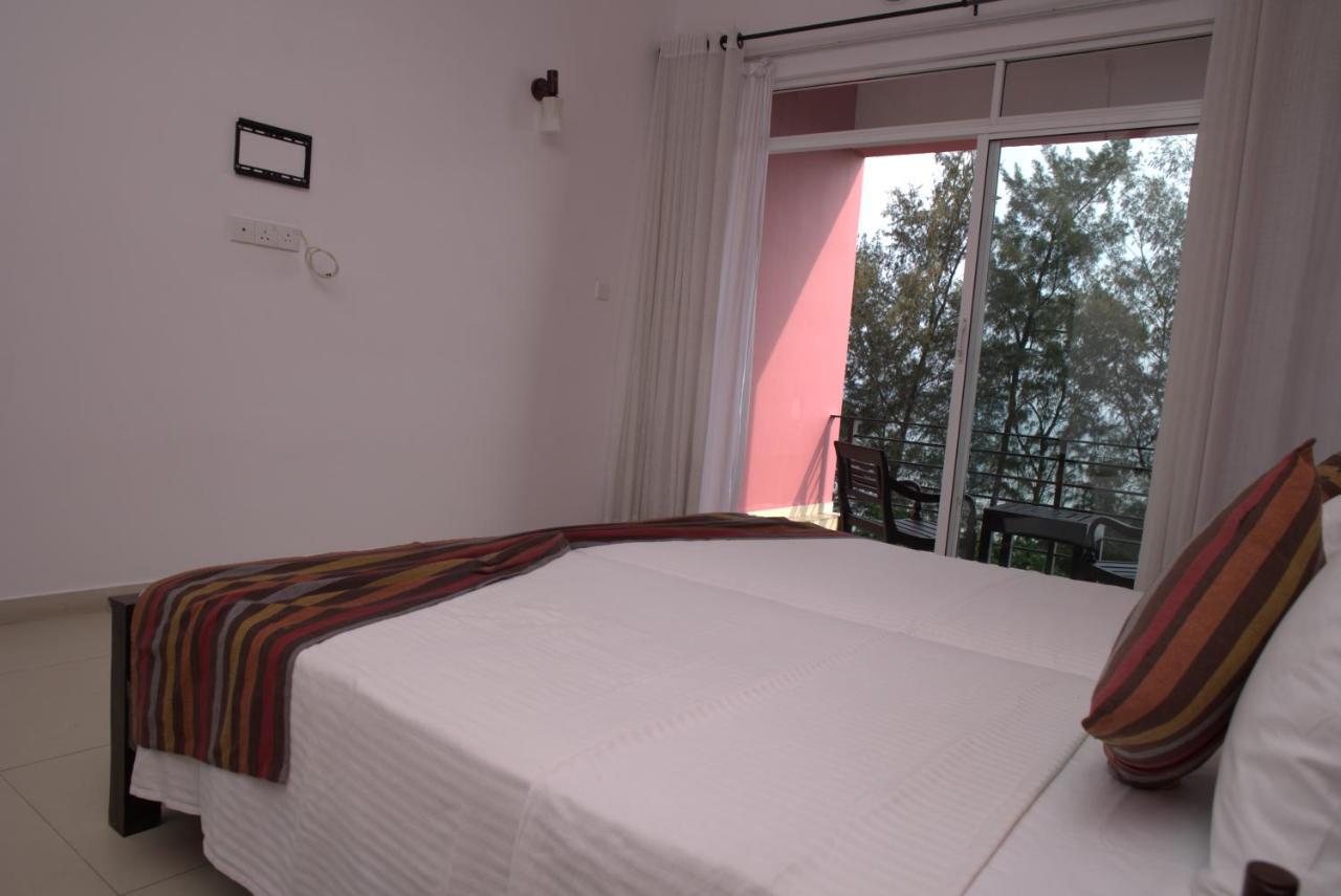 Dazzle Bay By Twenty Two Weligama Exterior foto